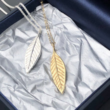 Load image into Gallery viewer, The Leaf Pendant
